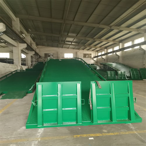 云浮集裝箱爬坡橋電話(huà) 靈活性高 防滑性能好