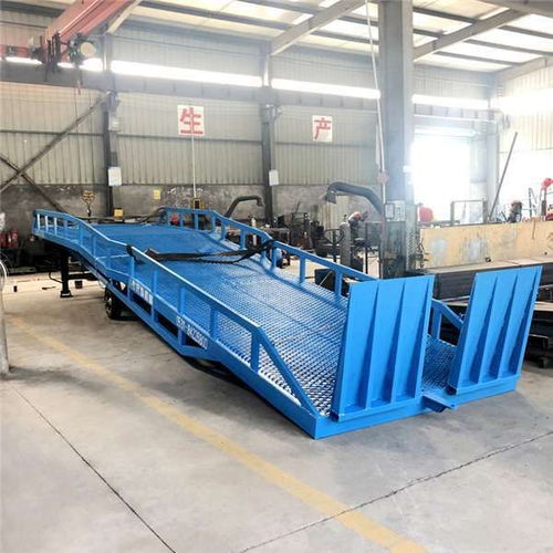 云南省移動(dòng)式登車橋集裝箱裝卸貨平臺(tái)定制公司按需定制